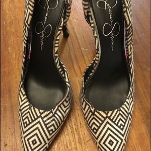 2/$15 Jessica Simpson Black and White Pumps